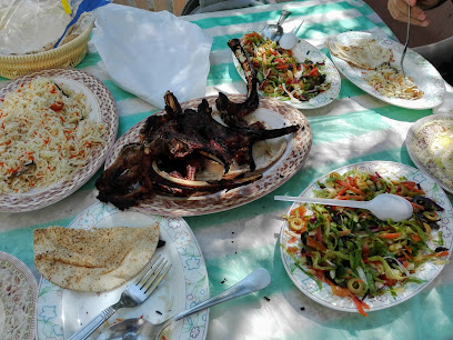 مطعم الشلال - بهلاء - +968 9557 1835