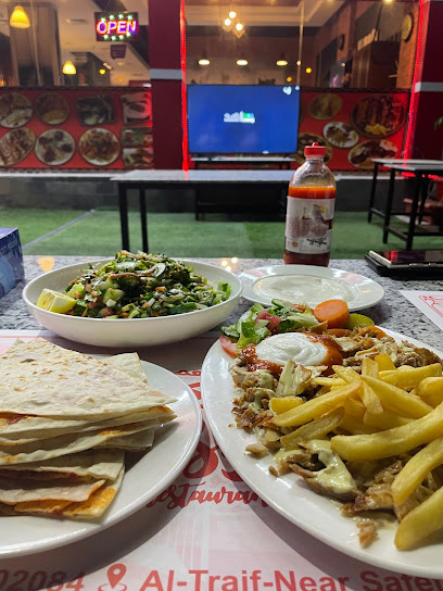 مطعم تركش بلس TURKISH PLUS RESTAURANT - Oman|Sohar 322|شارع البطحة