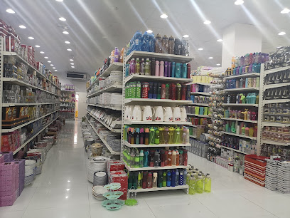 مركز الشاهين للتخفيضات - صور - +968 9499 0043
