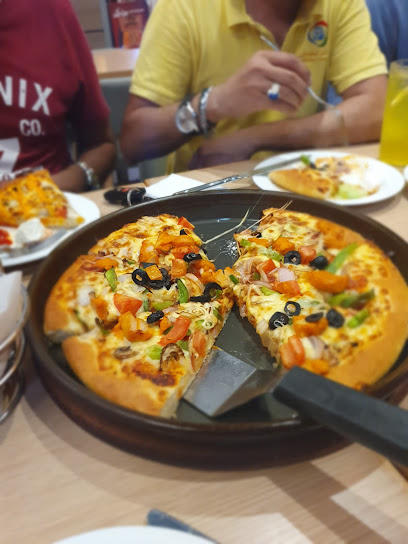 بيتزا هت - Oman|Muscat 113|Al Ansab St