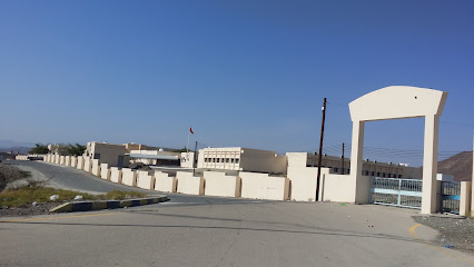 مدرسة أوس بن ثابت للتعليم العام - القريتين - +968 25 394149