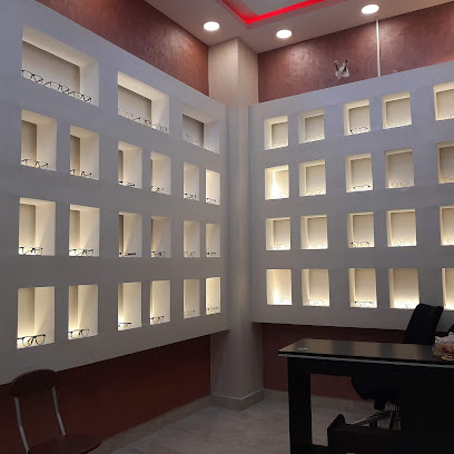 منى للنظارات - بركاء - +968 9553 9015