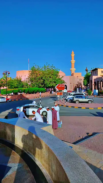 مواقف سيارات سوق نزوى - Oman|Nizwa|WGJM+Q7