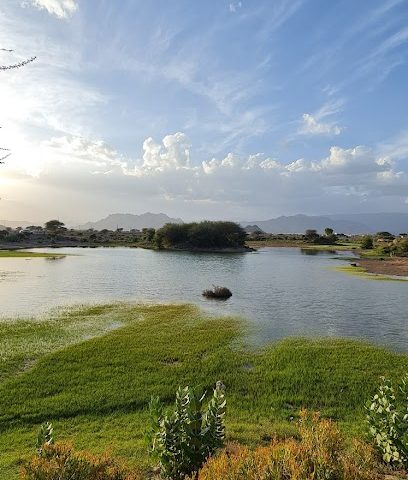 بحيرة منح العجيبة - ولاية نزوى ، -