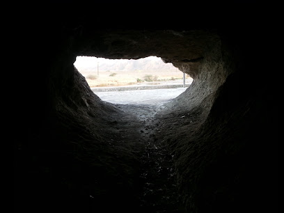 كهف جرنان - إزكي -