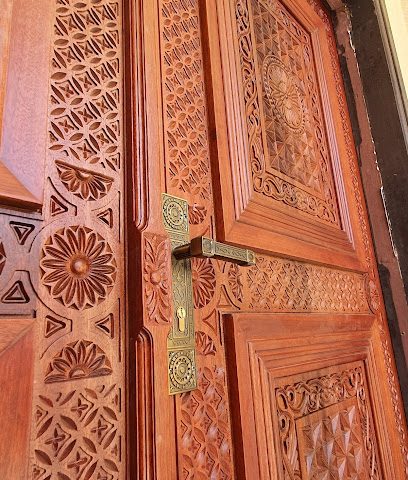 أثاث خشبي - صور - +968 9515 5502