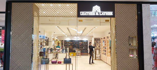 الجلود والرغوة - السيب - +968 9901 4433